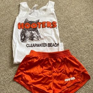 Hooters Uniform